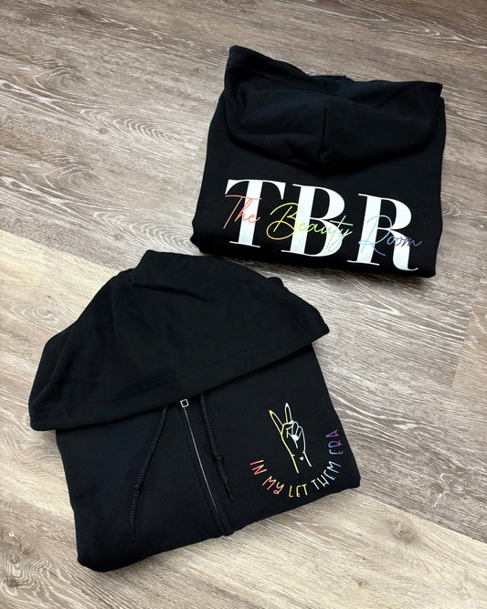 Logo apparel