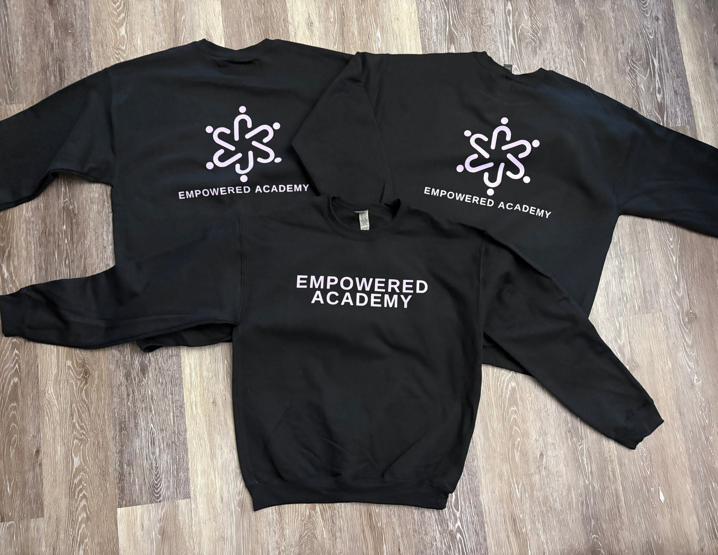 Logo apparel