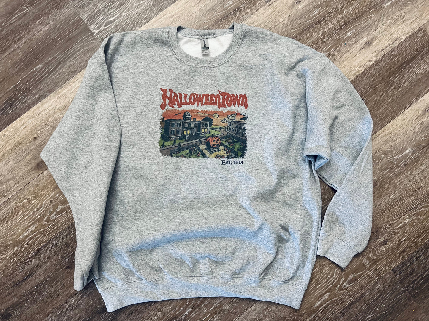 Custom crewnecks