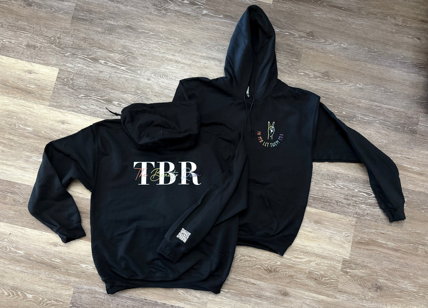 Logo apparel